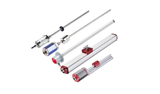 Sensor de desplazamiento magnetoestrictivo utilizado en rieles de lijado